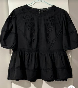 Blusa Zara bordada boho con encaje