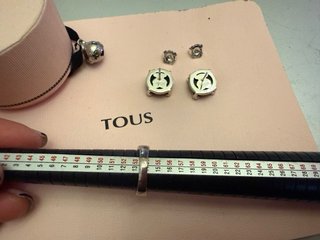 Conjunto Tous Anillo y Pendientes Negro