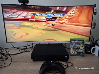 Micromachines World Series per XBOX One - Ottime condizioni