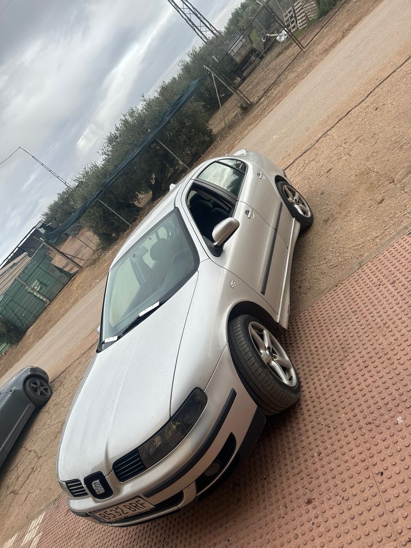 SEAT Toledo 2001 - foto 1