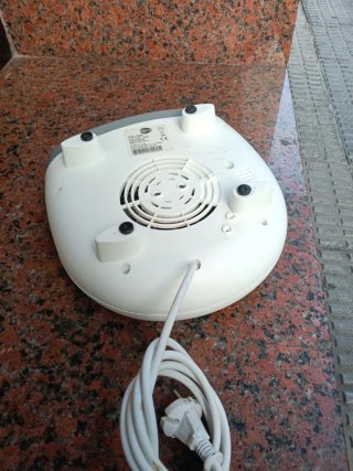 Calefactor Equation Blanco y Gris