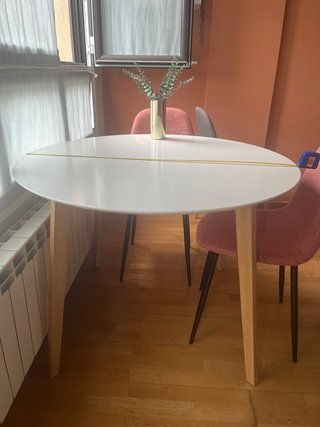 Tavolo da pranzo rotondo bianco Jysk