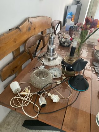 Lote 5 lámparas,con bombillas.