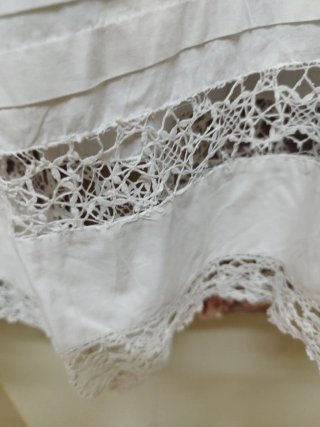 Vestido Belle Époque encaje blanco siglo XX