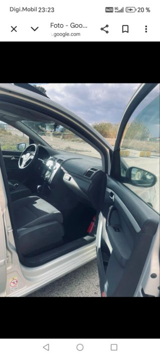 Volkswagen Touran 2013