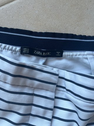 Pantalón Zara rayas blanco y negro