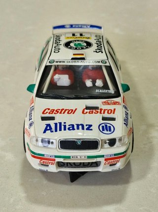 Scalextric Skoda Octavia Allianz