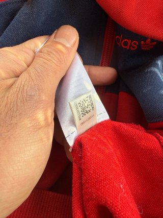 Chaqueta Adidas Roja y Azul