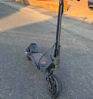 Patinete Eléctrico G4 en muy bien estado