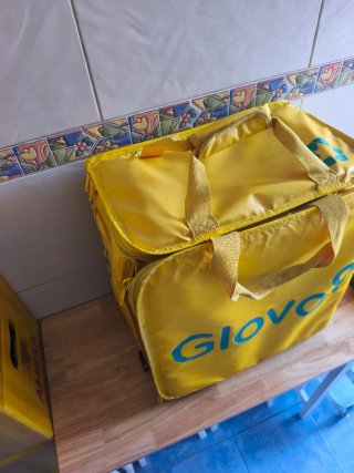 Bolso repartidor Glovo amarillo