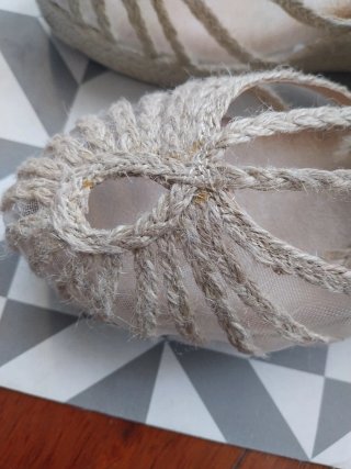 Sandalias esparto mujer beige
