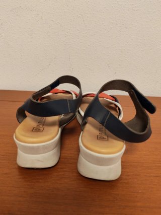 Sandalias Pitillos