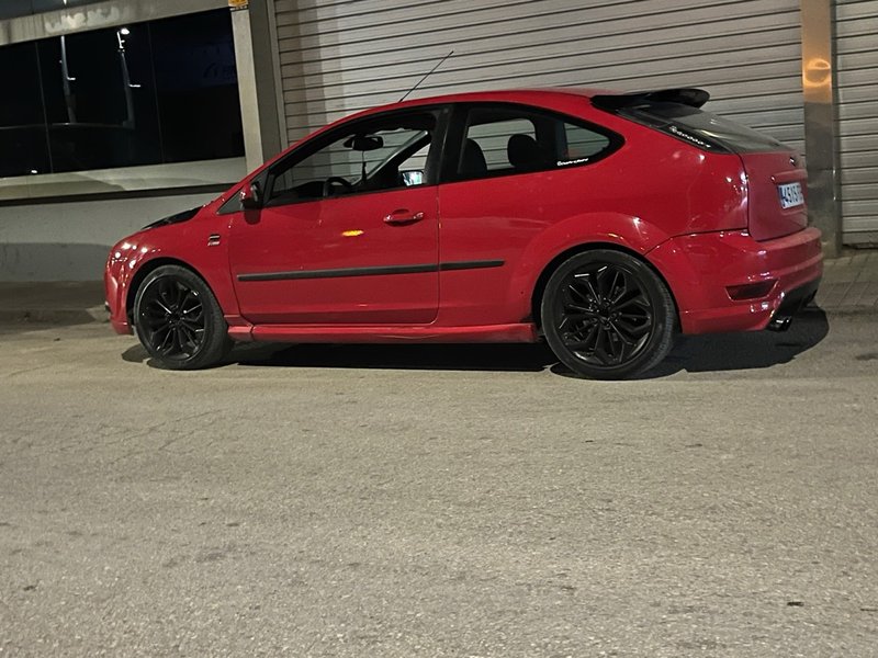 Ford Focus 2007 - foto 1