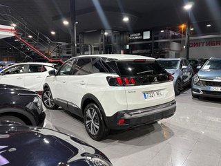 Peugeot 3008 Hybrid 180 e-EAT8 Allure Pack