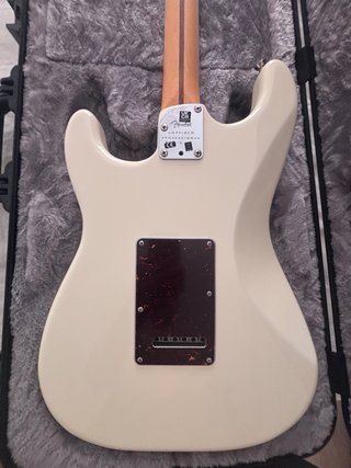 Fender American Pro II Stratocaster Blanca