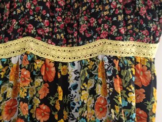 Vestido Darwee floral preto e multicolor