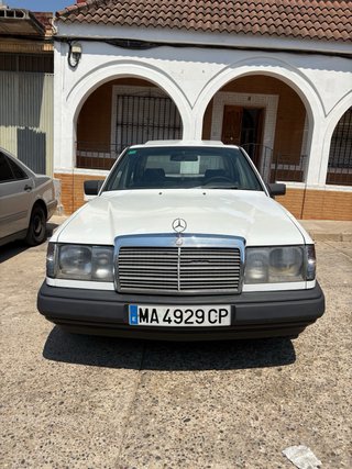 Mercedes-Benz W124 300d 1988