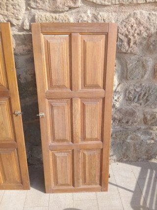 Porticones de madera para ventana balconera