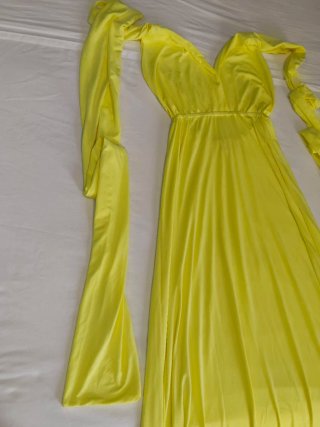 Vestido amarillo multiusos ajustable