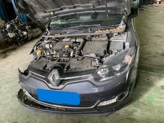 Juego 403007092r renault megane iii 1.6 bose 60352