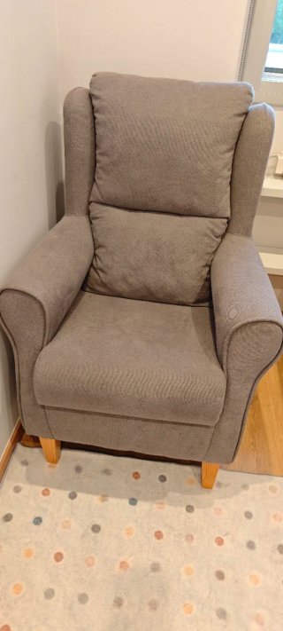 Sillón cómodo beige/gris