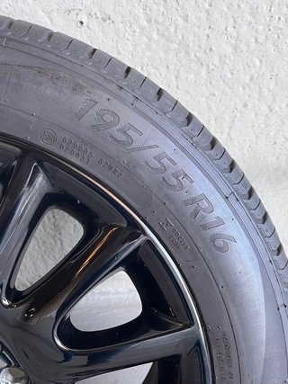 Llantas Originales Mini Negras 16 con Neumáticos