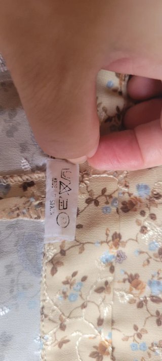 Blusa sin mangas estampada talla 44