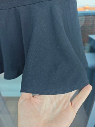 Falda pantalón de vuelo negra fresquita