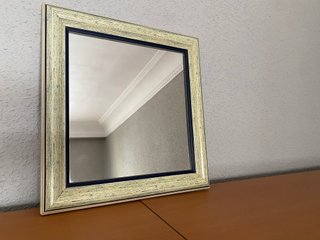 Espejo decorativo beige y azul