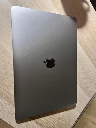MacBook Air M1 Plata/Gris Espacial