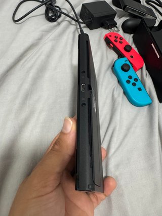 Nintendo Switch OLED - Rojo y Azul