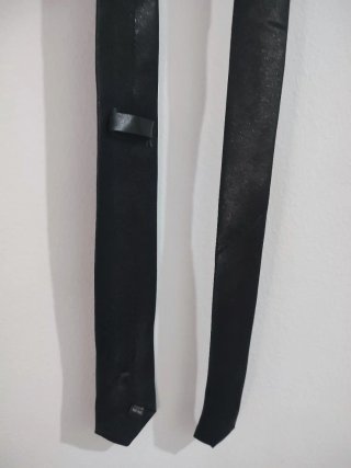 Corbata negra