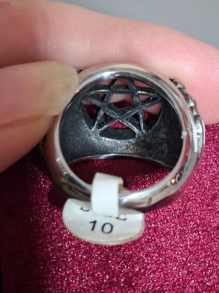 Anello uomo con pentacolo
