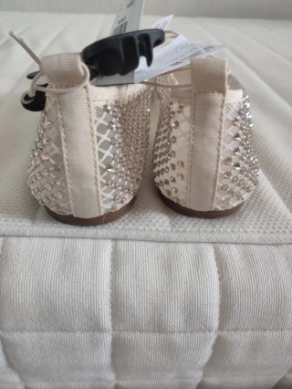 Manoletinas Primark Beige Talla 40 Brillantes