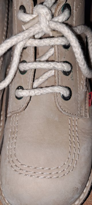 Botas Kickers Beige Talla 33-34