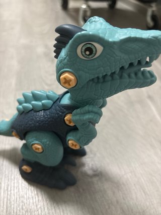 Camión y Dinosaurio de Juguete Armables