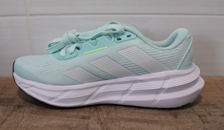 Zapatillas de running para mujer Adidas Questar 3
