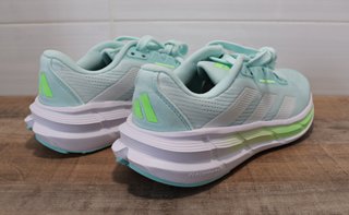 Zapatillas de running para mujer Adidas Questar 3