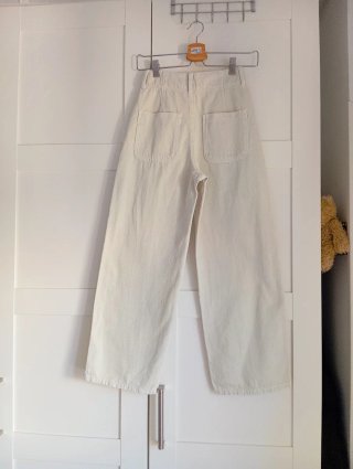 Pantalón Zara botones beige