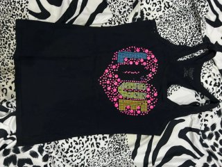 Camiseta tirantes con pedrería