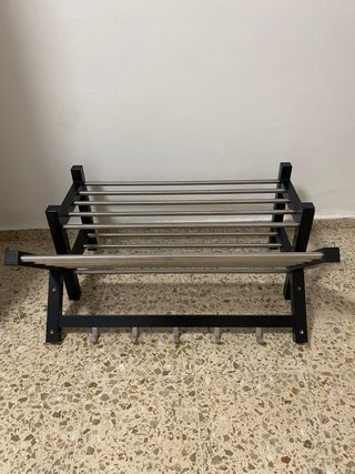 Perchero y banco IKEA