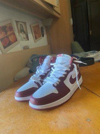 Zapatillas Jordan Hombre Rojo/Blanco
