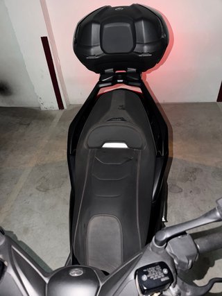 Yamaha XMAX 125 TECH MAX Negra”NUEVA “