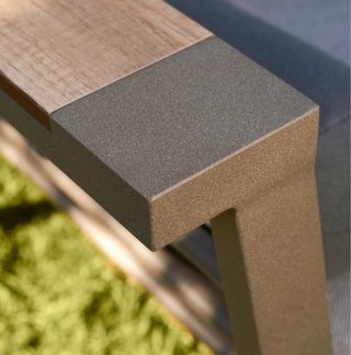 Conjunto sofá 3 plazas, mesa y 2 sillones exterior