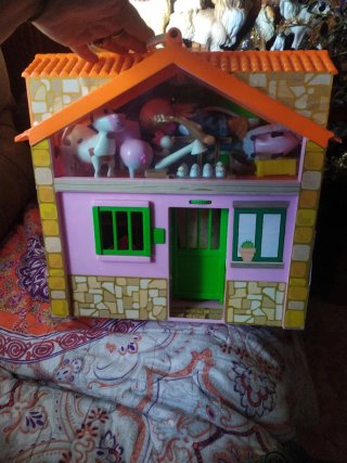 Casa de muñecas Granja Barriguitas