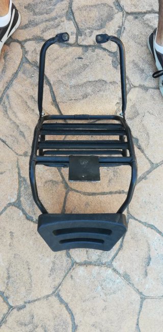 Portaequipajes y Guardabarros Vespa 200 Granate