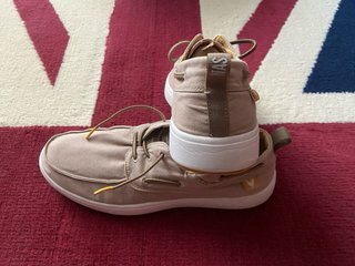 Zapatos Walk in Pitas Talla 42 Beige