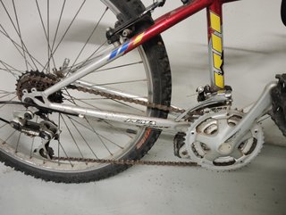 Bicicleta 24" AB Bike Roja