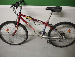 Bicicleta 24" AB Bike Roja