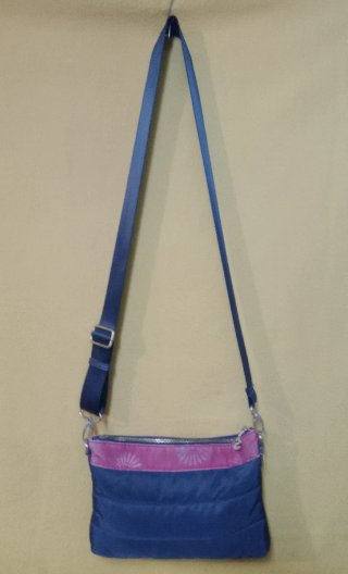 Bolso Desigual azul y rosa